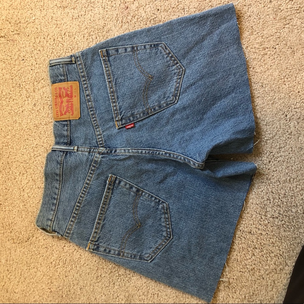 Levi’s denim shorts